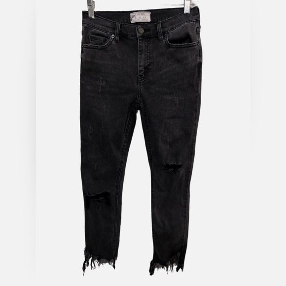 Free People Denim - 2277) Free People Black Shark Bite Distressed Raw Hem Skinny Jean Size 25